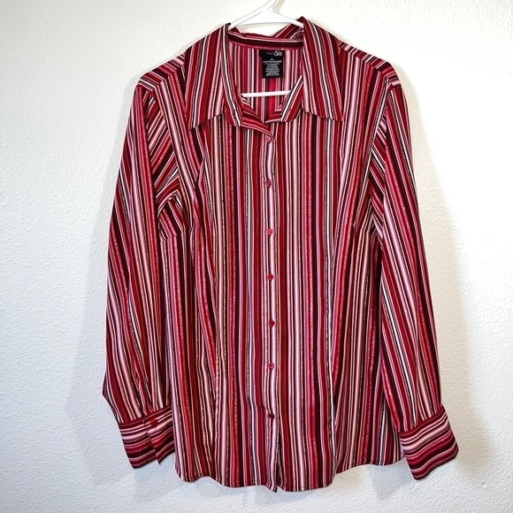 East 5th Red Metallic Striped Long Sleeve Button Up Shirt Women's Size 1X - Picture 1 of 4